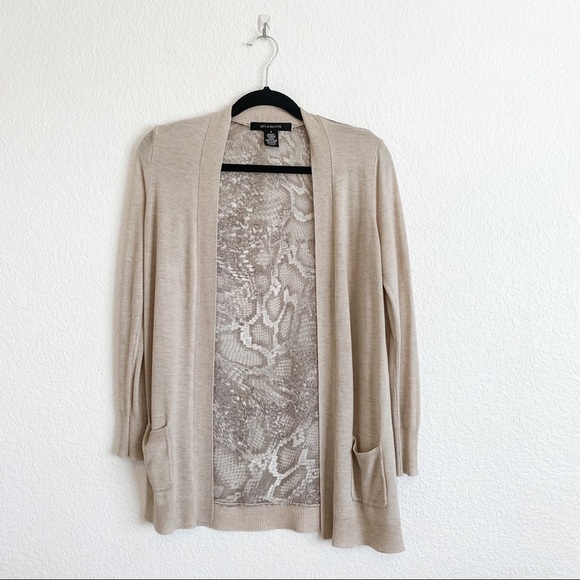 89th & Madison Open Front Cardigan Snakeskin Back - Picture 1 of 5